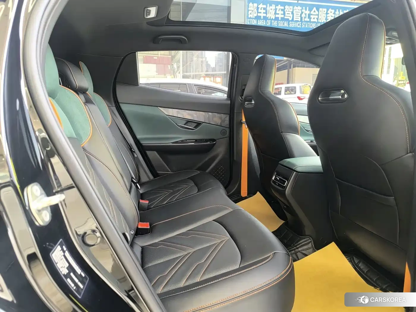Chang'an Changan UNI-T id 4515459 из Китая 17