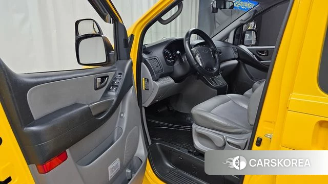 Hyundai The New Grand Starex id 4536577 из Кореи 30