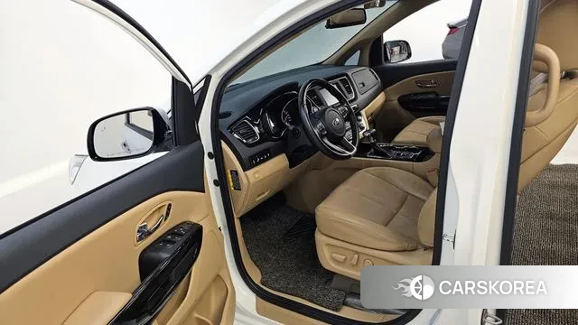 Kia The New Carnival id 3128540 из Кореи 20