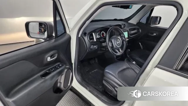 Jeep Renegade id 2902659 из Кореи 20