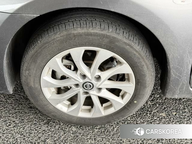 Nissan Xuan Yi id 4255751 из Китая 16