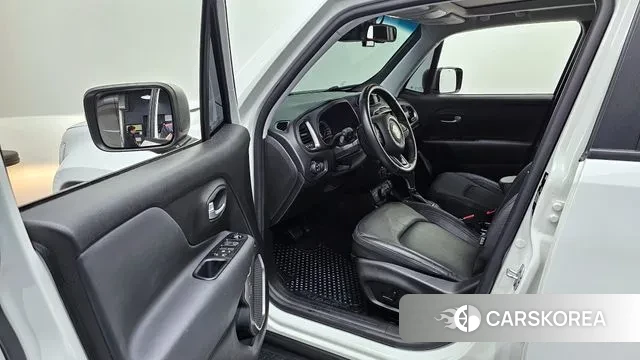 Jeep Renegade id 3233501 из Кореи 20