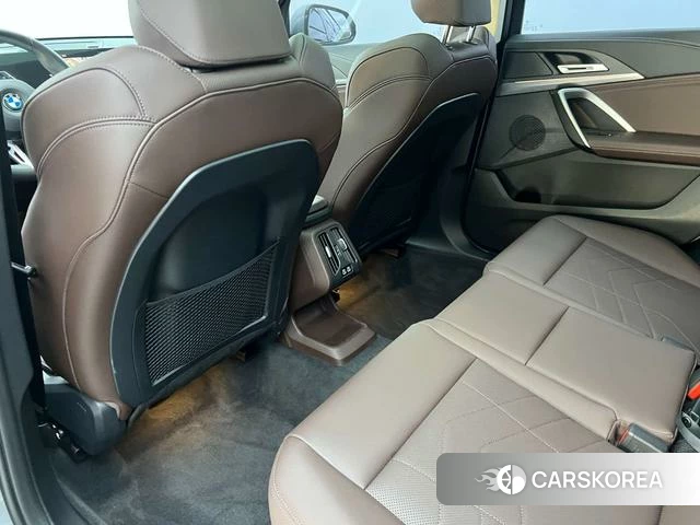BMW X1 id 4335881 из Китая 34