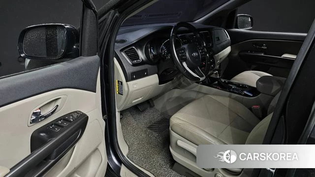 Kia The New Carnival id 4285999 из Кореи 30