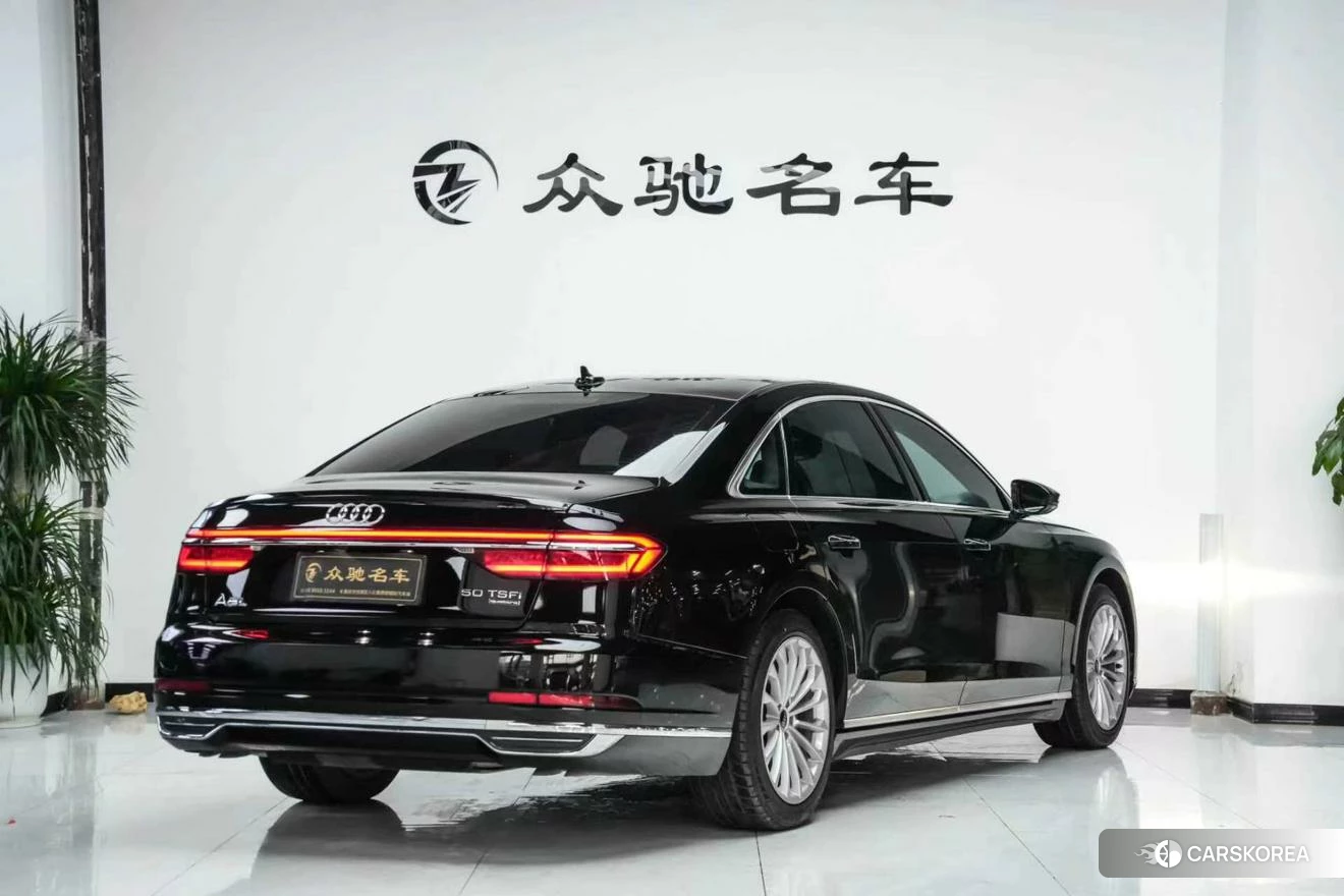 Audi A8 id 4455471 из Китая 12