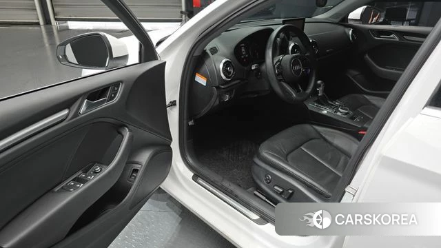 Audi New A3 id 4530876 из Кореи 30