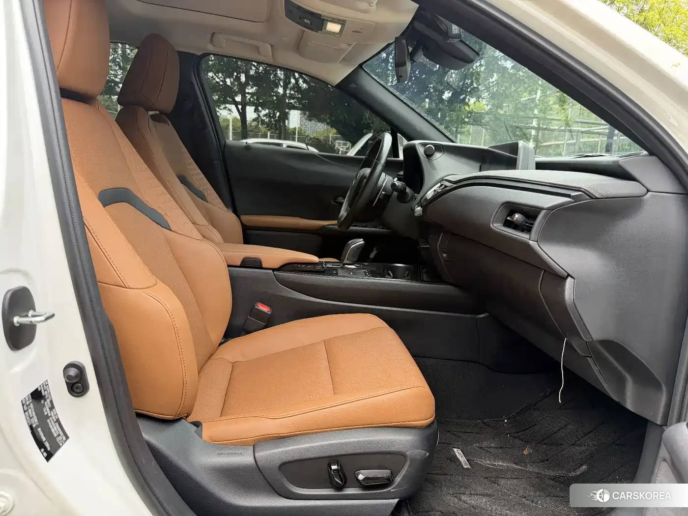 Lexus UX id 4680640 из Китая 17