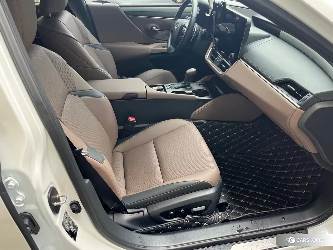 Lexus ES id 4654589 из Китая 17