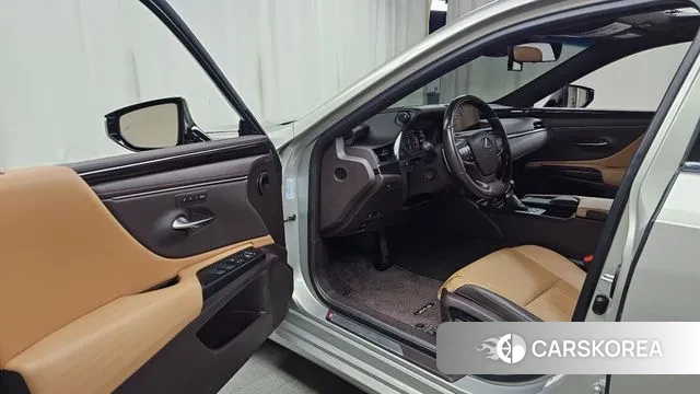 Lexus ES300h 7th generation id 3661370 из Кореи 20