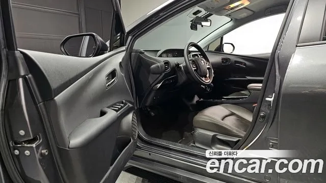 Toyota Prius 4th Generation id 2956480 из Кореи 20