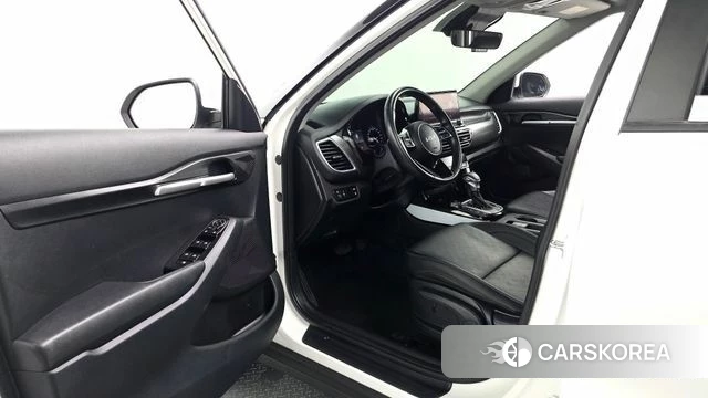 Kia Seltos id 4382990 из Кореи 20