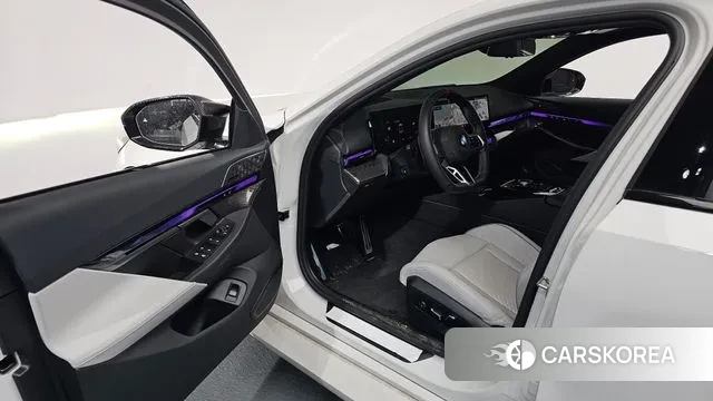 BMW M5 (G90) id 3482056 из Кореи 20