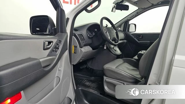 Hyundai The New Grand Starex id 4188251 из Кореи 20