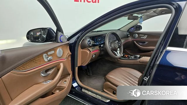 Mercedes-Benz E-Class W213 id 4384495 из Кореи 20