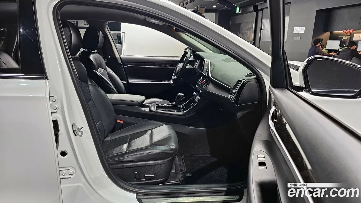 Hyundai Grandeur IG id 2095404 из Кореи 20