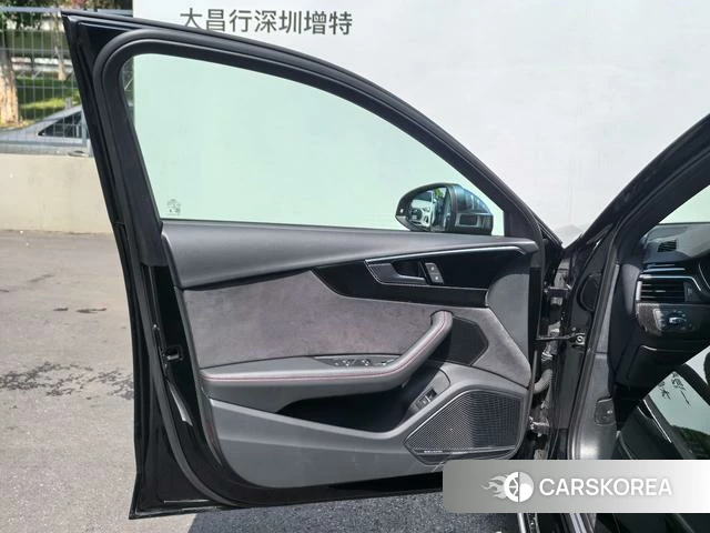 Audi S4 id 4306992 из Китая 26