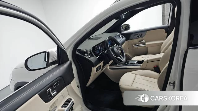 Mercedes-Benz GLA - Class H247 id 4524903 из Кореи 34