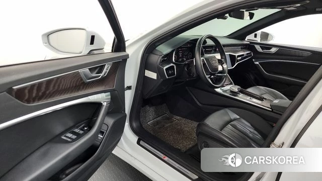 Audi A6 (C8) id 3884339 из Кореи 20