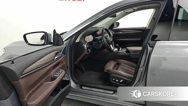 BMW 6 Series GT (G32) id 4266908 из Кореи 33