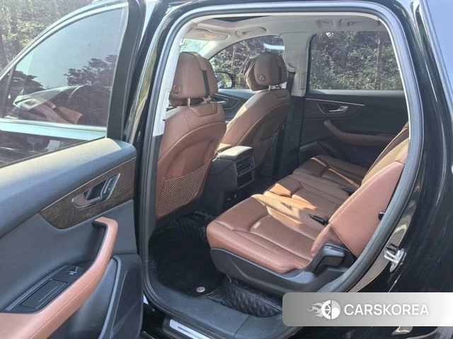 Audi Q7 id 4255909 из Китая 10
