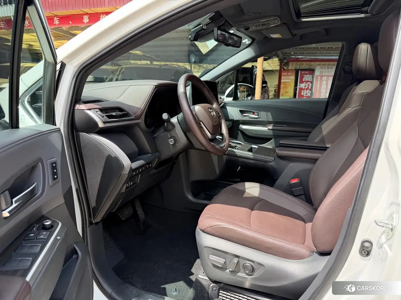 Toyota Sienna id 4634713 из Китая 19