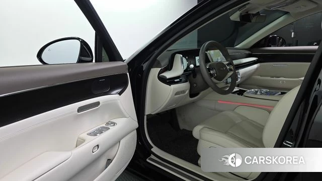 Genesis G90 (RS4) id 4640311 из Кореи 33