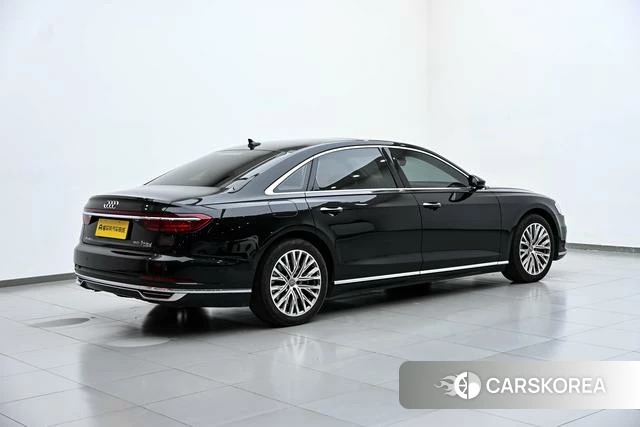 Audi A8 PHEV id 4353265 из Китая 20