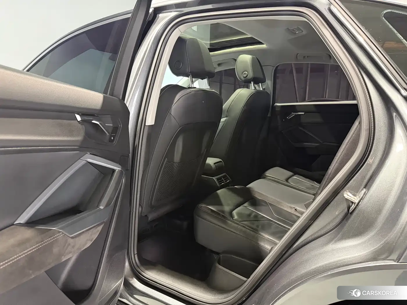 Audi Q3 Sportback id 4669299 из Китая 23