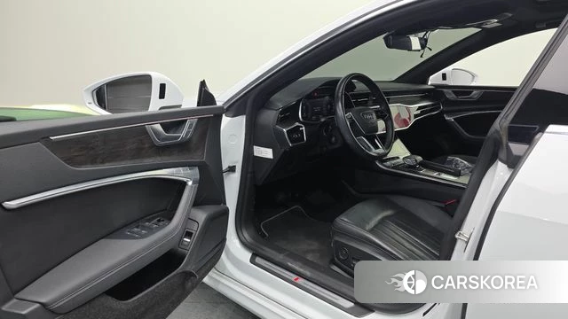 Audi A7 (4K) id 4662326 из Кореи 32