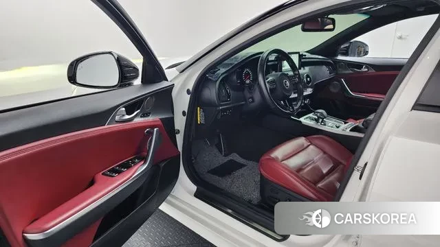 Kia Stinger id 3434012 из Кореи 20