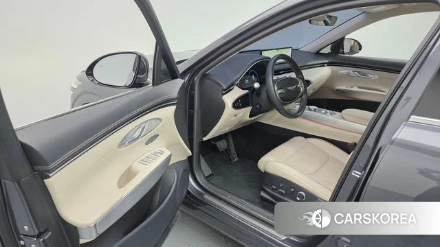 Genesis GV70 id 3954626 из Кореи 20