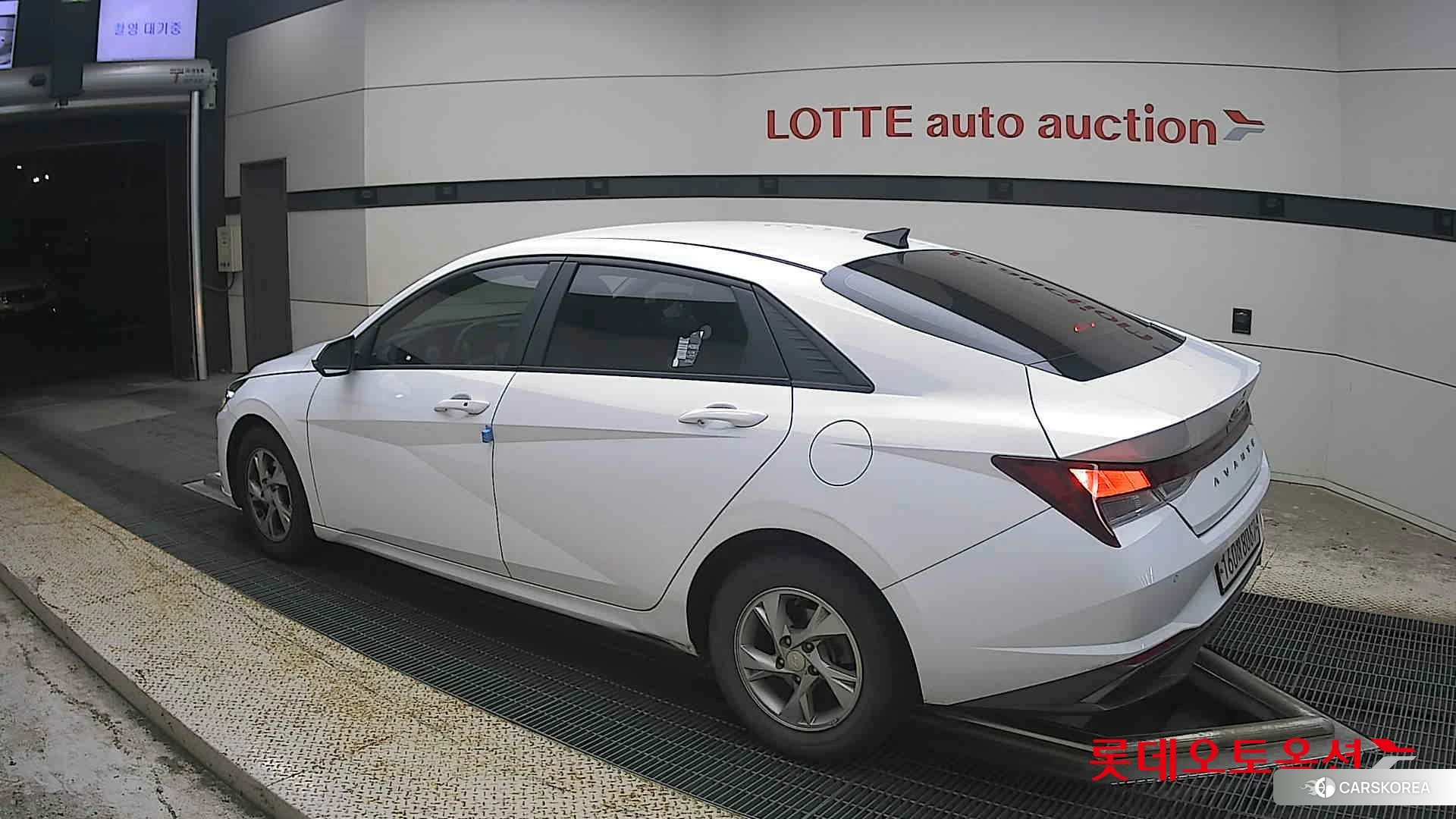Hyundai Avante id 4902381 из Кореи 36