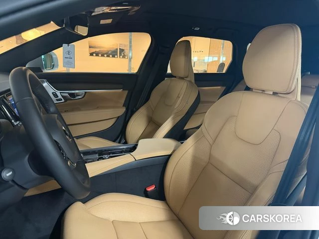 Volvo V90 Cross-Country id 3837807 из Кореи 17