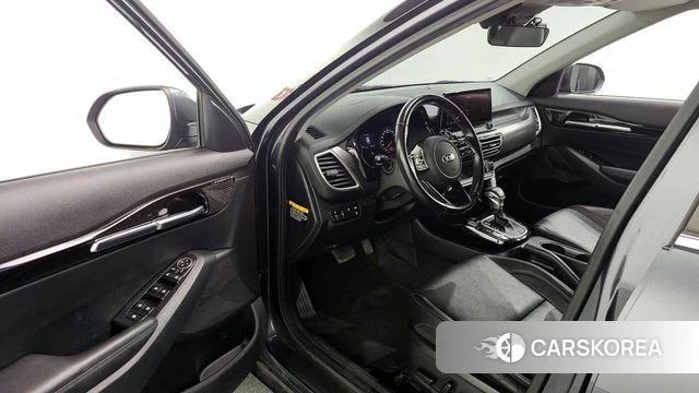 Kia Seltos id 4294497 из Кореи 31