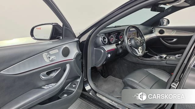 Mercedes-Benz E-Class W213 id 4708243 из Кореи 20