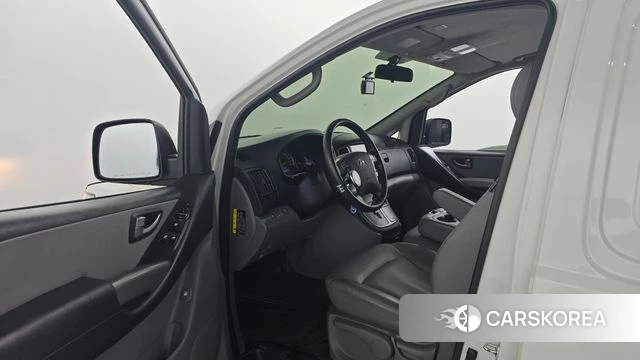 Hyundai The New Grand Starex id 4362847 из Кореи 20