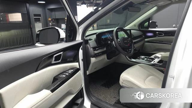 Kia Carnival 4th generation id 4905016 из Кореи 36
