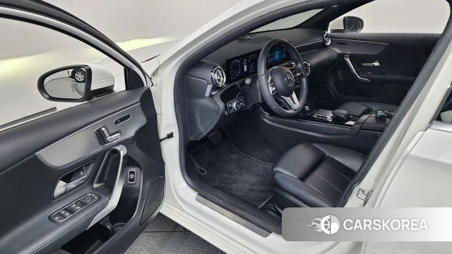 Mercedes-Benz A-Class W177 id 4625304 из Кореи 32
