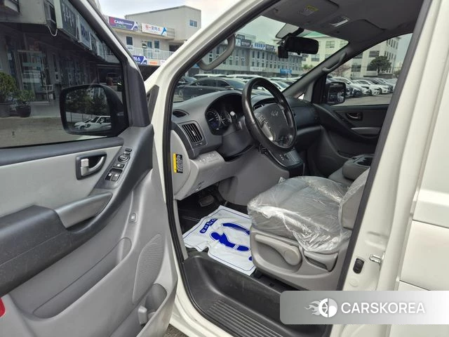 Hyundai The New Grand Starex id 3917341 из Кореи 19