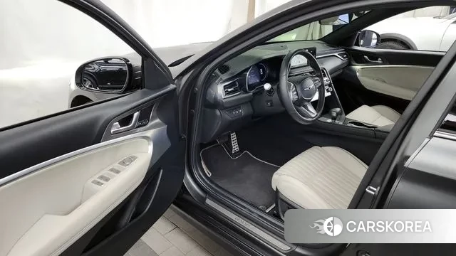 Genesis The New G70 id 3517927 из Кореи 20