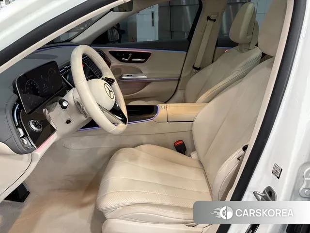 Mercedes-Benz E-Class W214 id 3353615 из Кореи 19