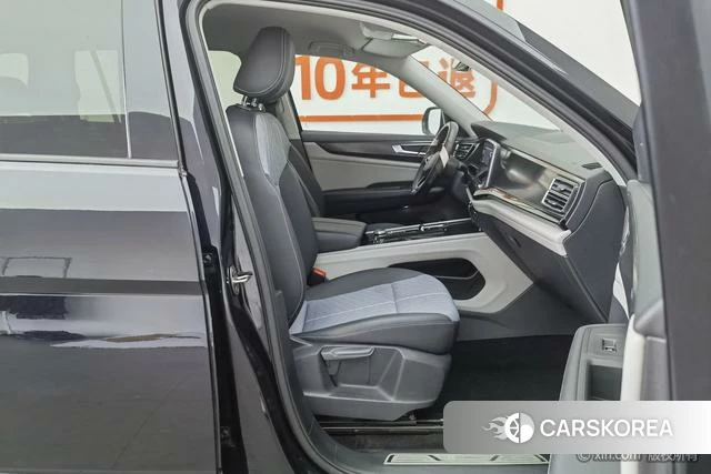 Volkswagen Tourang id 4307024 из Китая 24