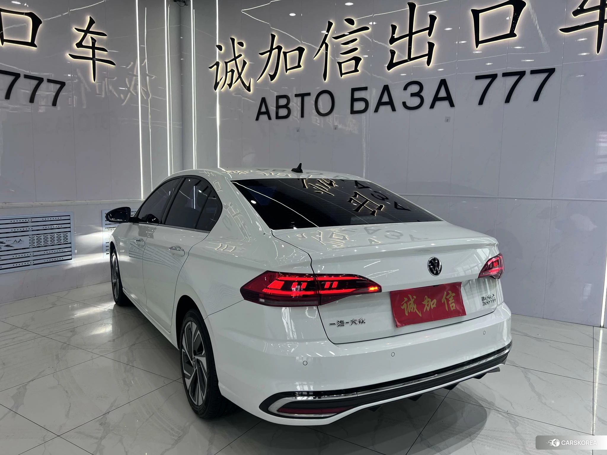 Volkswagen Bora id 4473517 из Китая 21