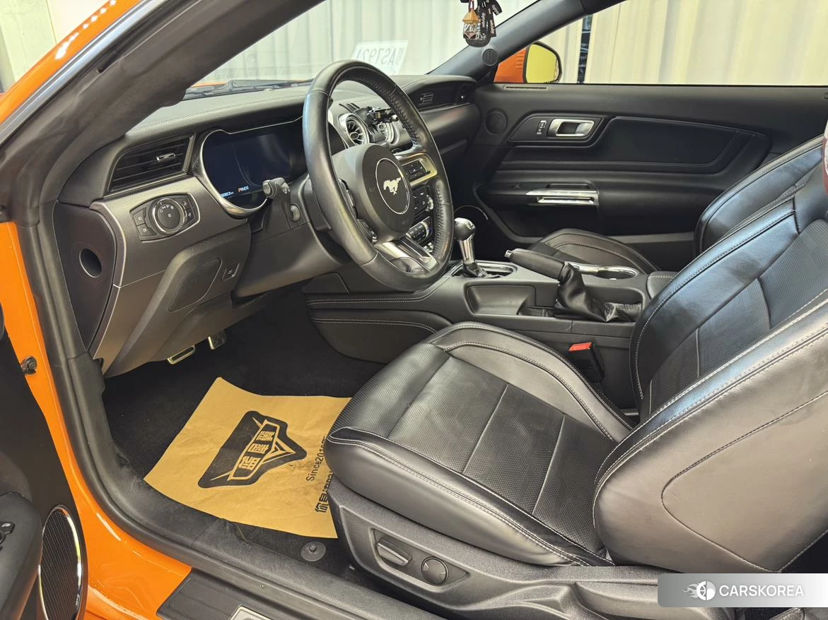 Ford Mustang id 4440367 из Китая 16