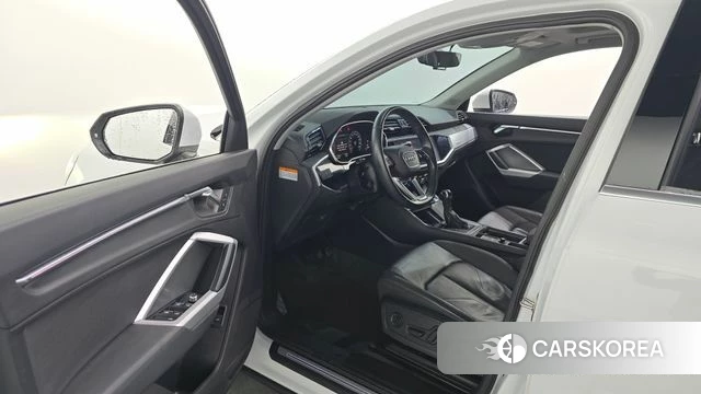 Audi Q3 (F3) id 4350661 из Кореи 30