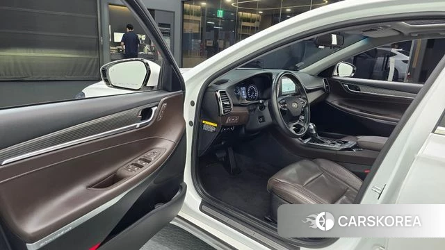 Hyundai Grandeur IG Hybrid id 4525724 из Кореи 32