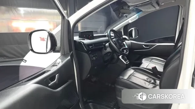 Hyundai Staria id 3759539 из Кореи 20