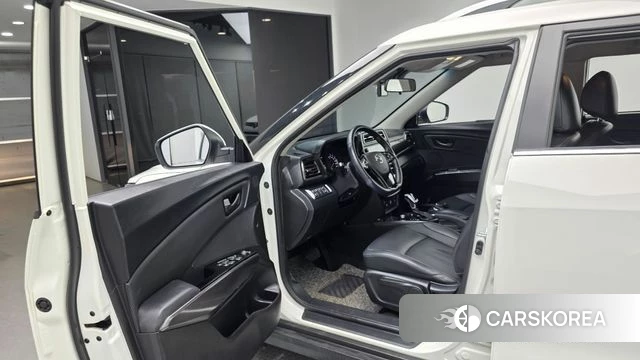 Ssangyong Tivoli Air id 3893284 из Кореи 20