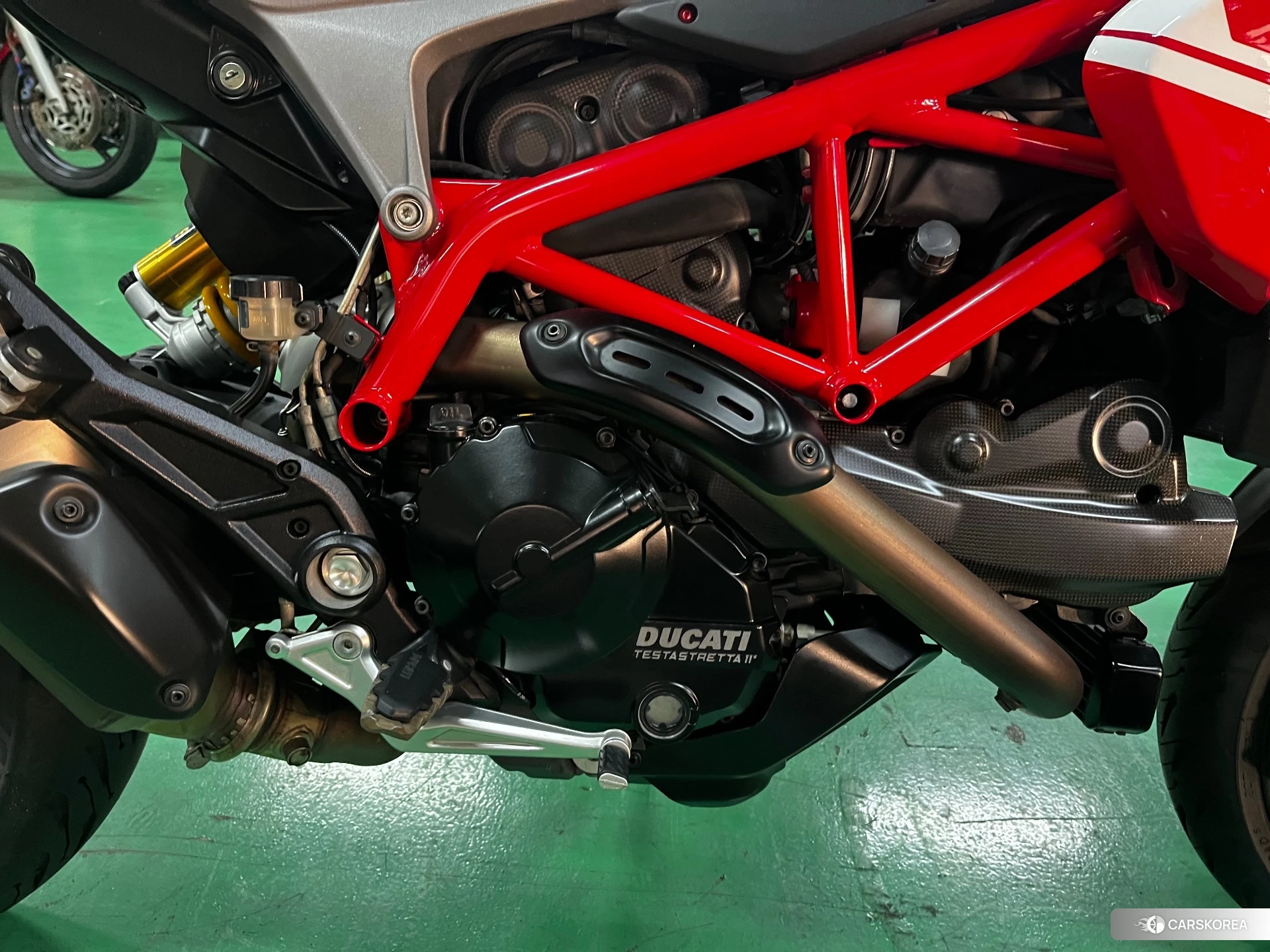 Ducati HYPERMOTARD 939 SP id 4238033 из Японии 12