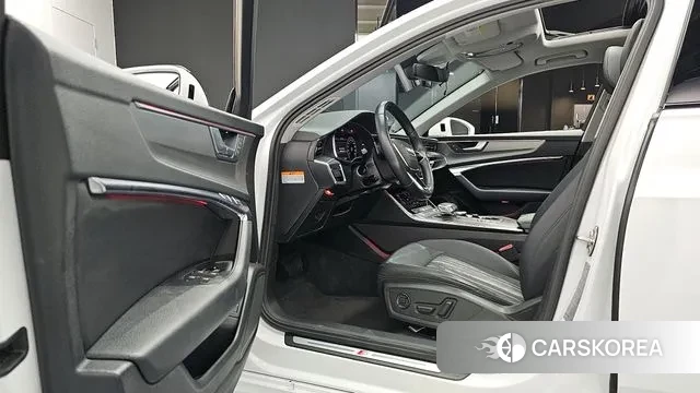 Audi A6 (C8) id 3282610 из Кореи 20